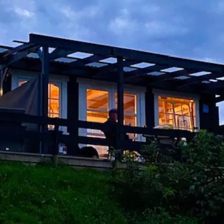 Badehuset, Harmoni, Med Privat Strand Feriehus *